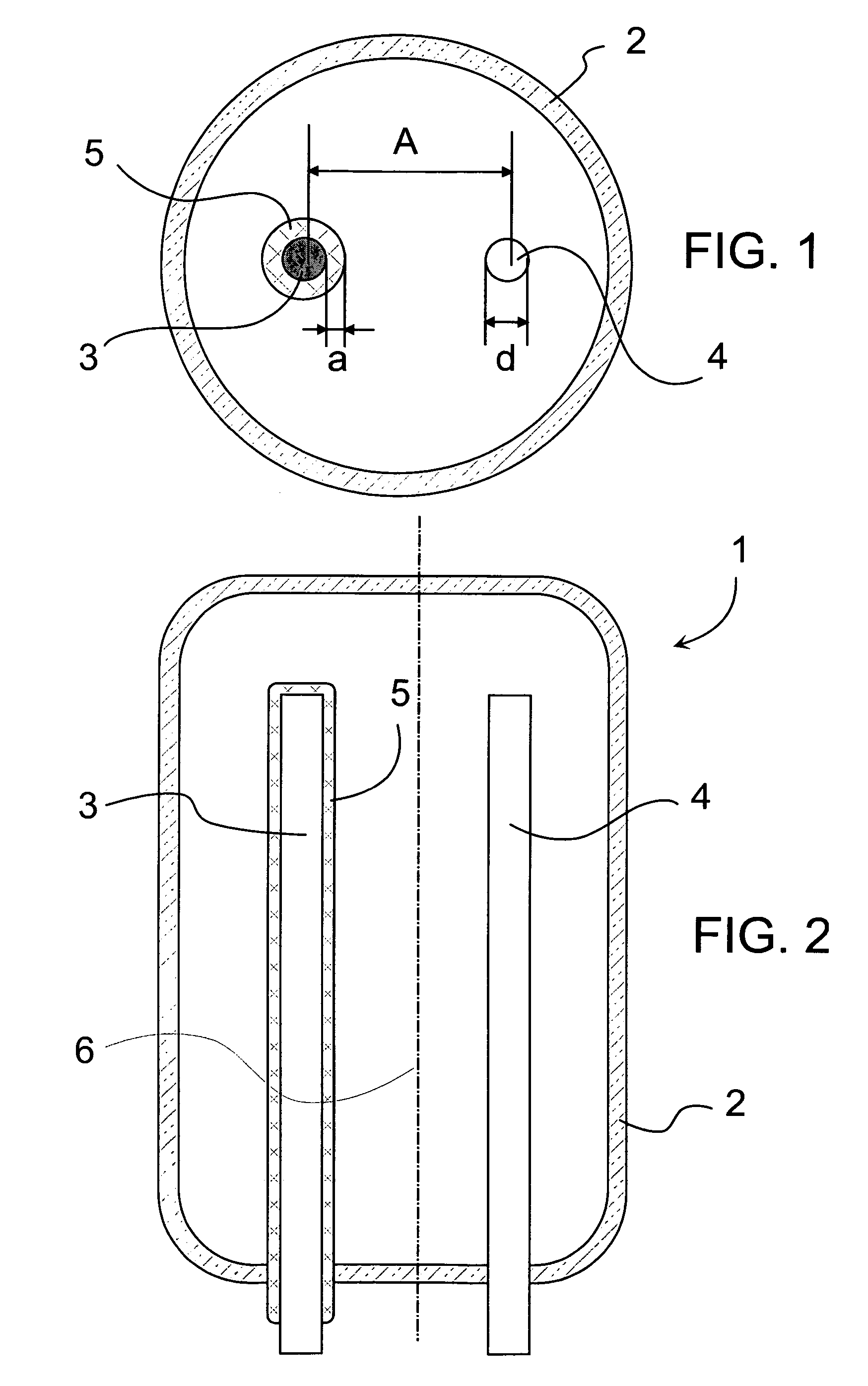 Dielectric barrier discharge lamp with electrodes in hexagonal arrangement