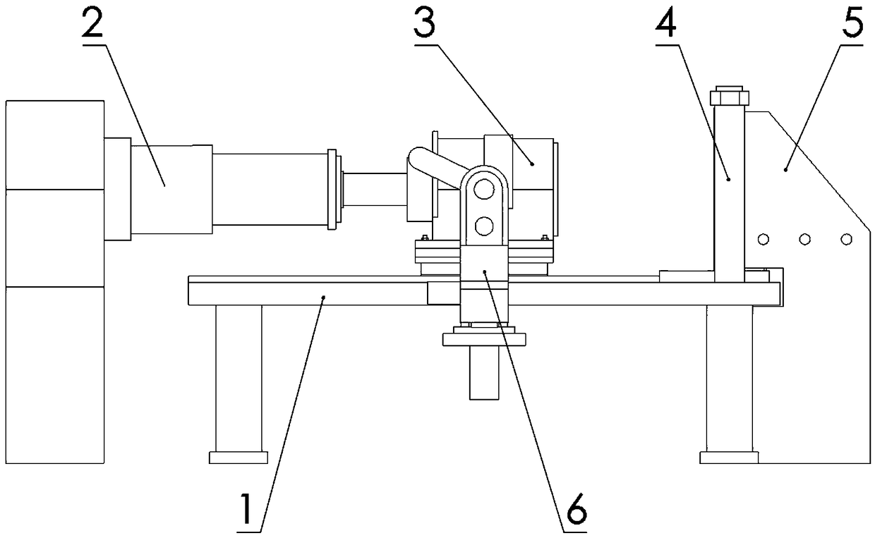 Cleaning device for aluminum alloy extrusion forming