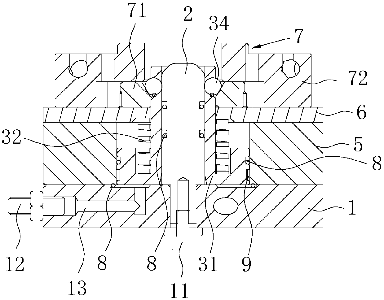 Bottom mold locking device and using method thereof