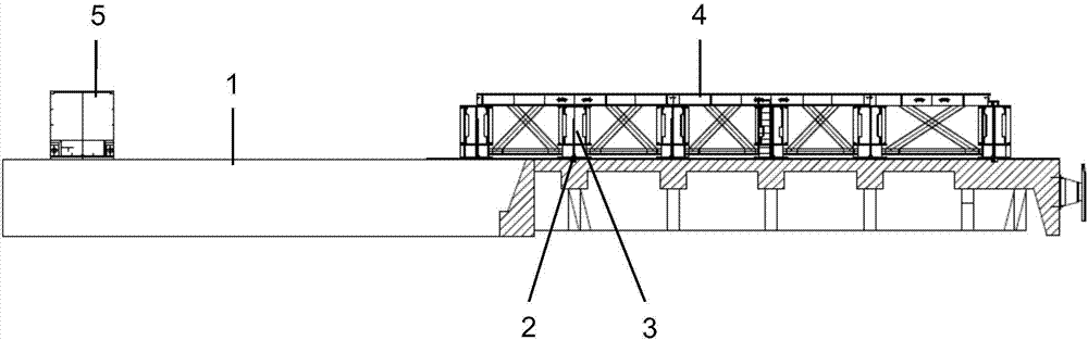 Ship unloading method of bridge crane at shallow water wharf