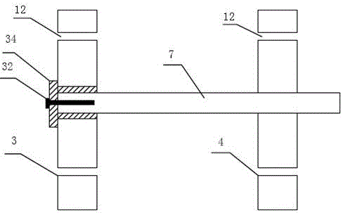 Long core mold location supporting device for tube pultruding and mounting method thereof