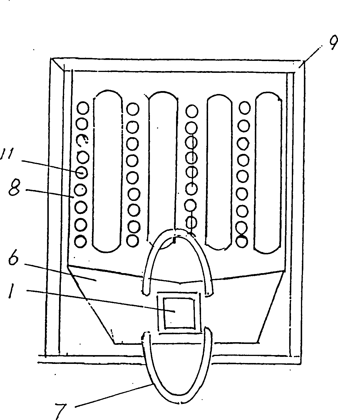 Freezing box of new semiconductor refrigeration and heat radiation structure