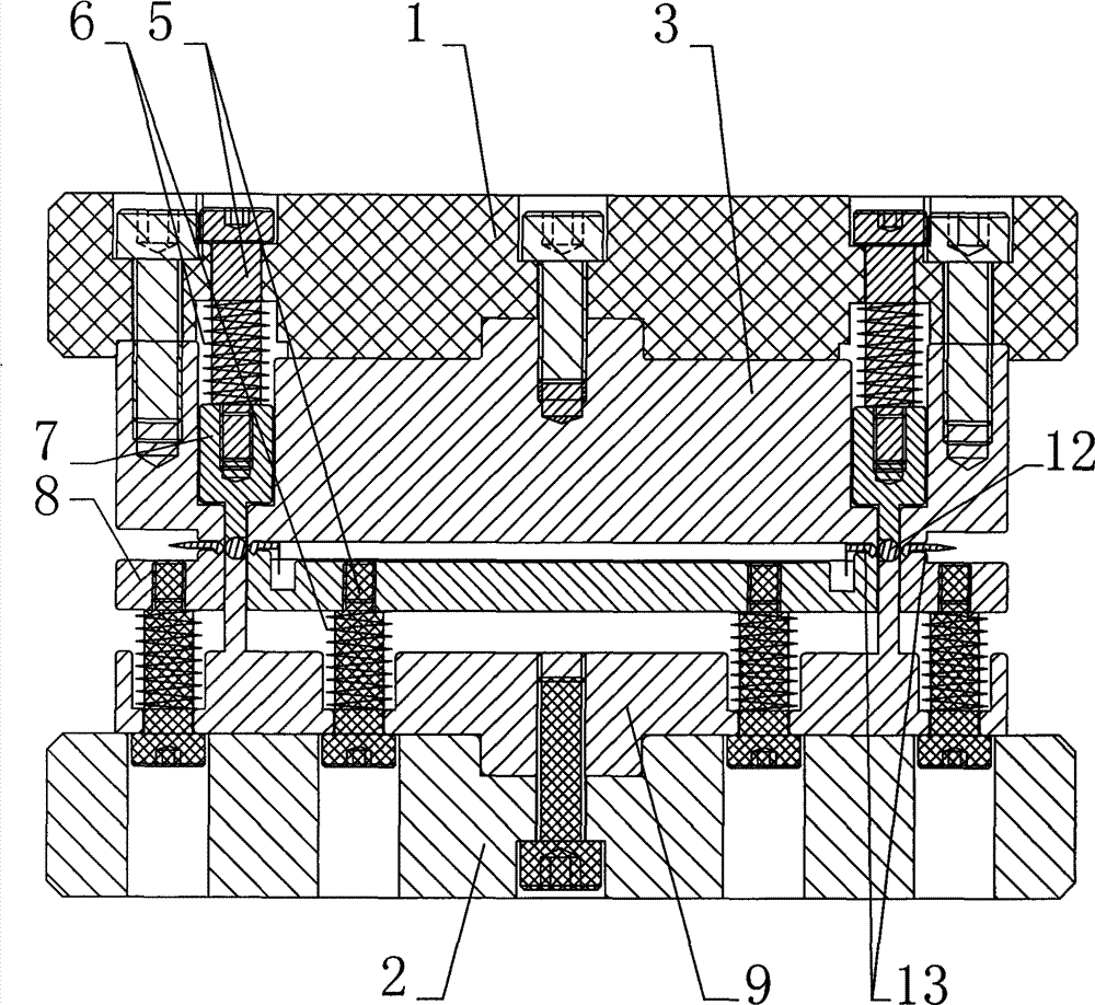 Rubber product flash press-cutting tool