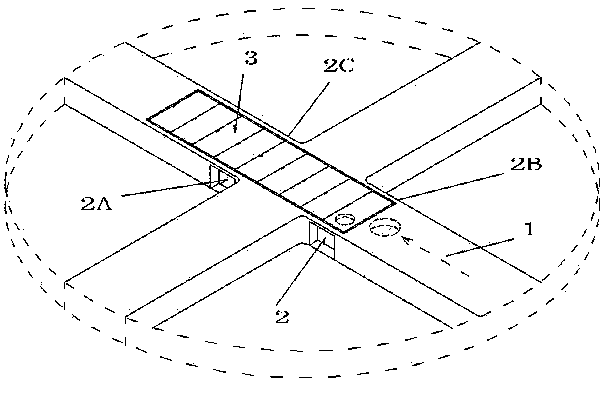 Hollow drainage ridge for flat dam strip-field