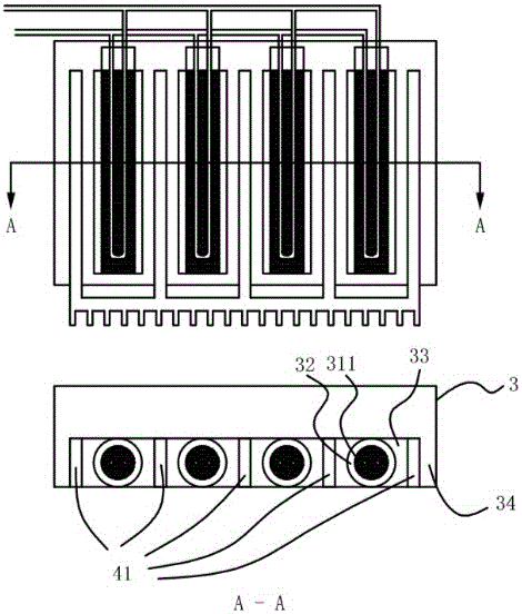 Phase change heat storage solar water heater with anti-overheating structure