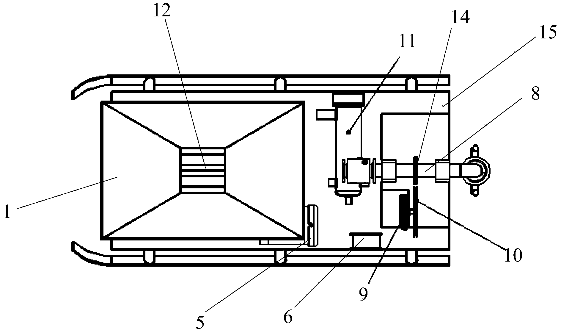 Self-propelled concrete spraying machine with spray head with functions of automatic rotation and traction