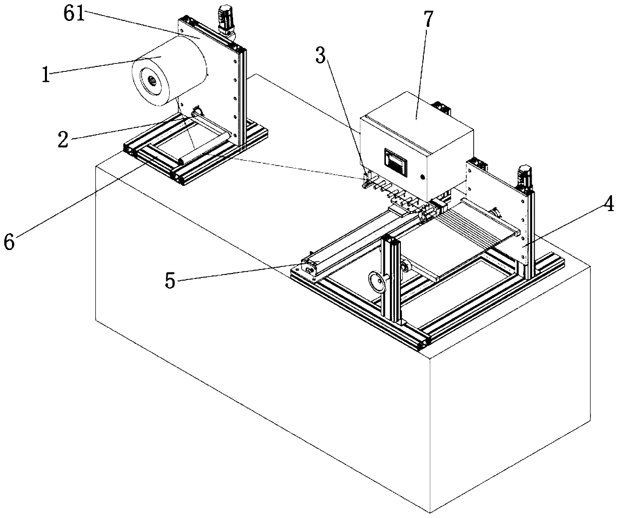 Constant-tension zero-twist fiber unfolding and winding device and operation method thereof