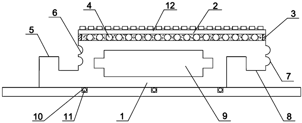 High-strength and high-safety plastic-wood floor board mounting structure