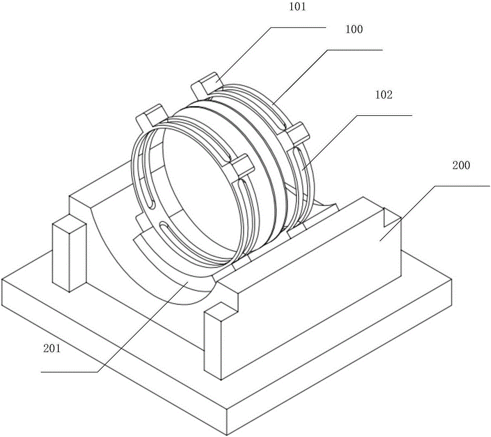 Etching device and wafer one side etching method