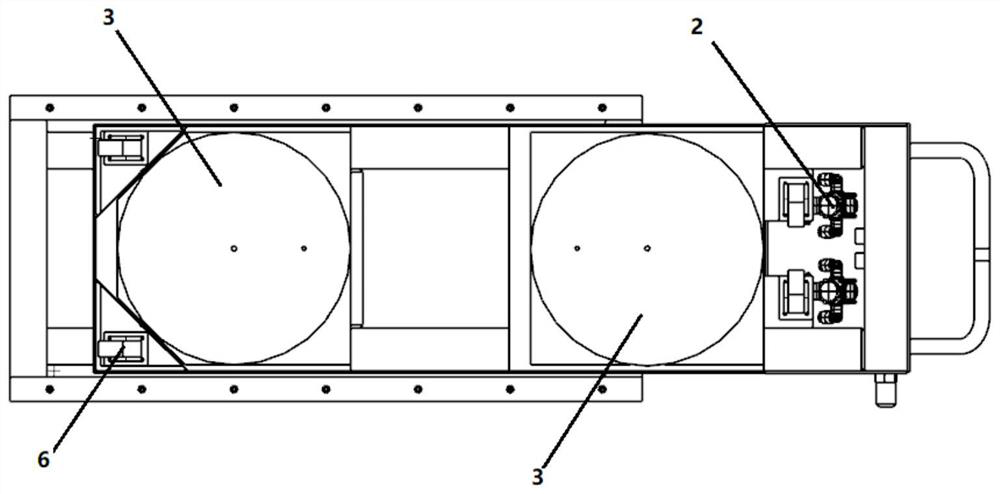 A heat exchanger assembly and transportation method using air cushion transportation equipment