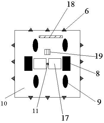 Warehousing carrying robot and wireless automatic charging method thereof