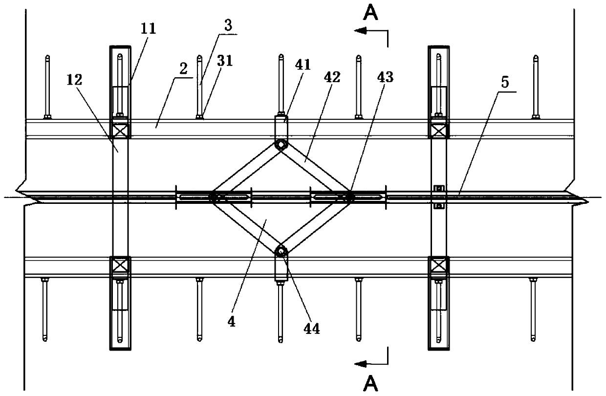 Railway bridge large-expansion-amount single-seam expansion device