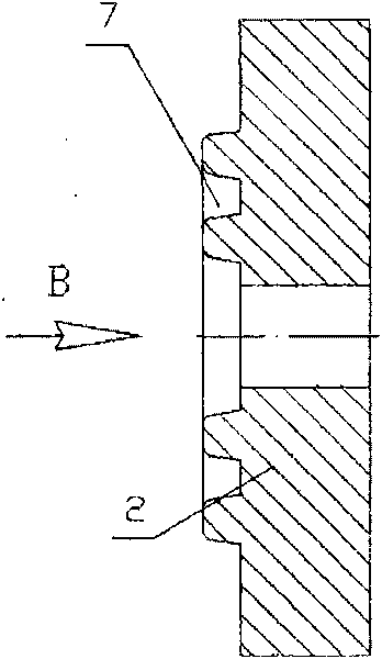 MR valve of non-rectilinear fluid course