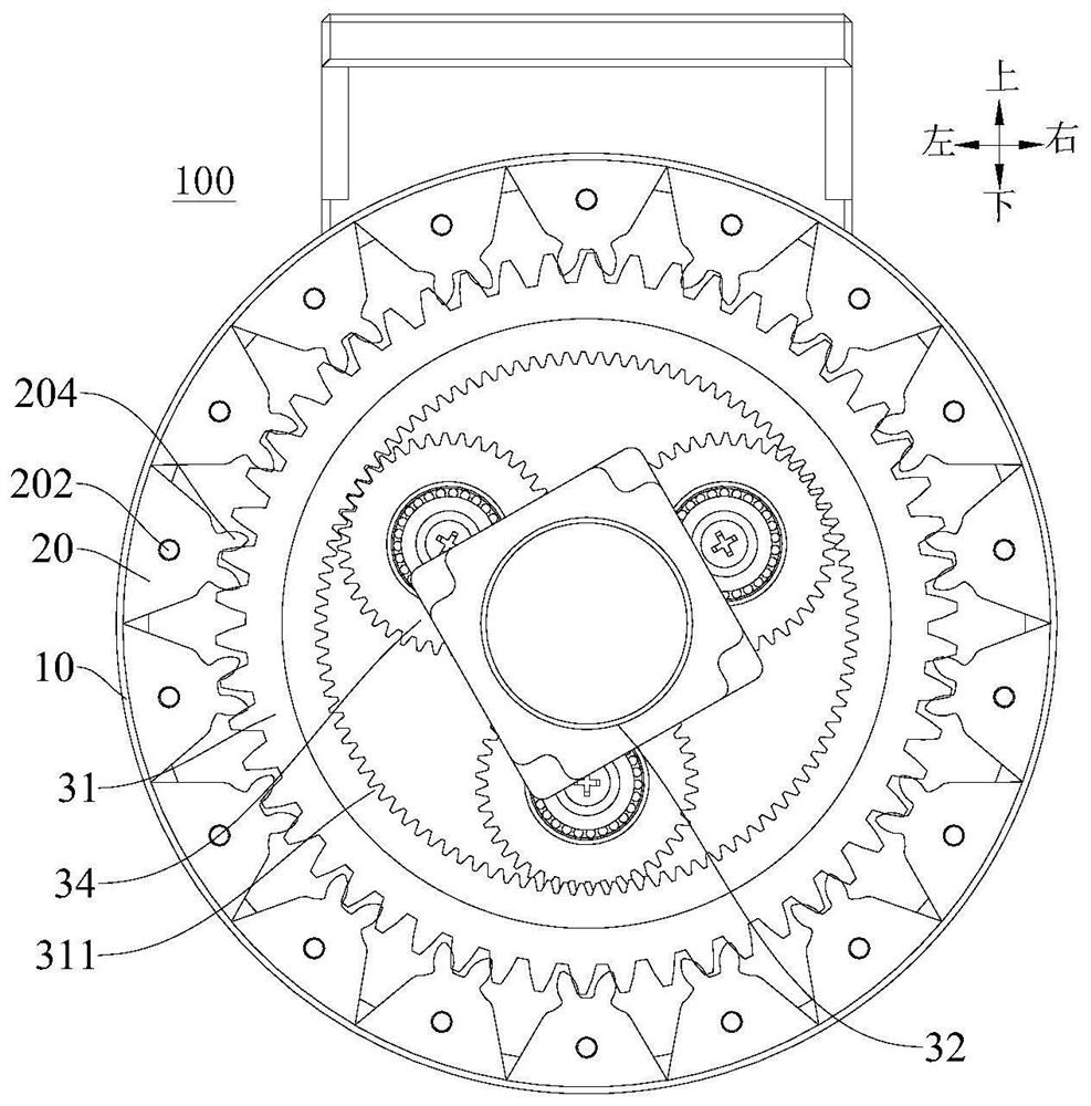 Traveling device and moving chassis