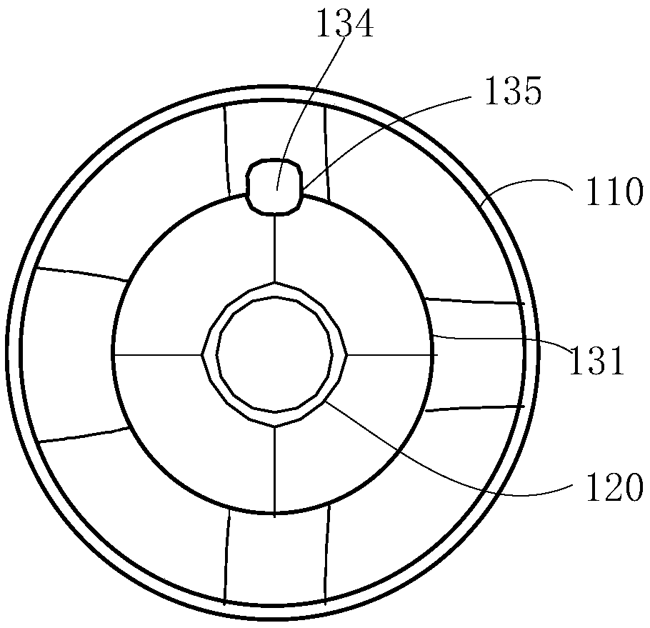 Surrounding cloth capable of collecting hair and cut hair collection equipment