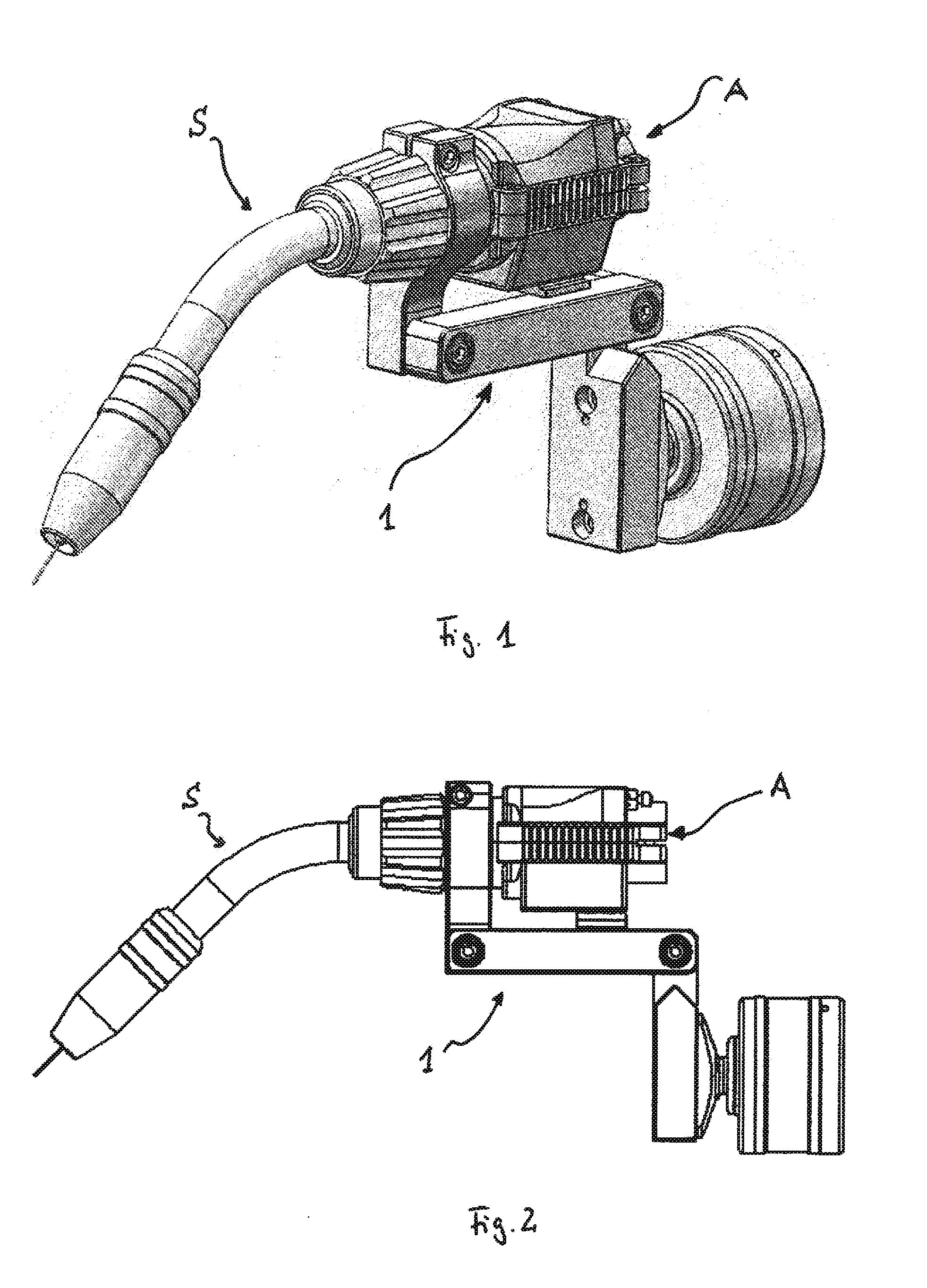 Mount for a welding gun for connecting said welding gun to an arm of a welding robot