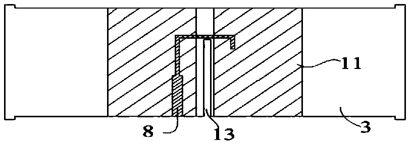 Small-sized highly-insulated broadband dual-polarization printed dipole antenna