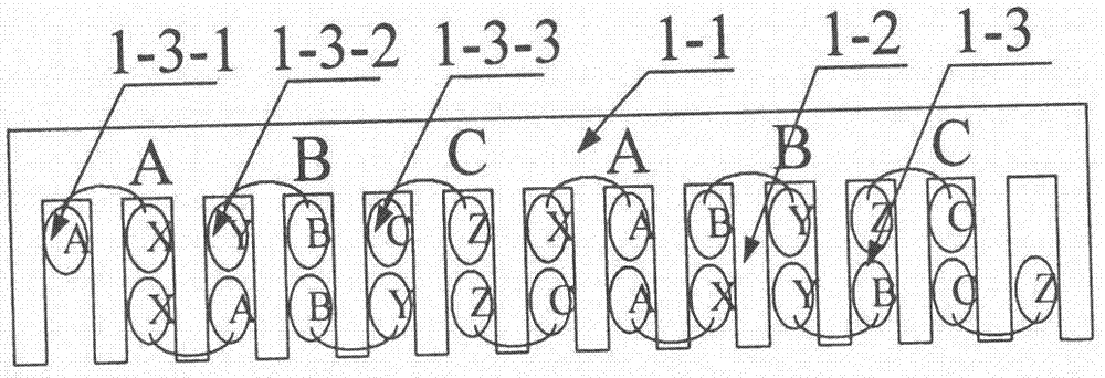 Bilateral 180 DEG-staggered tooth low-thrust ripple continuous pole permanent magnet synchronous linear motor