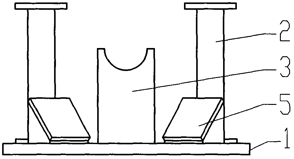 Base producing model for large mold