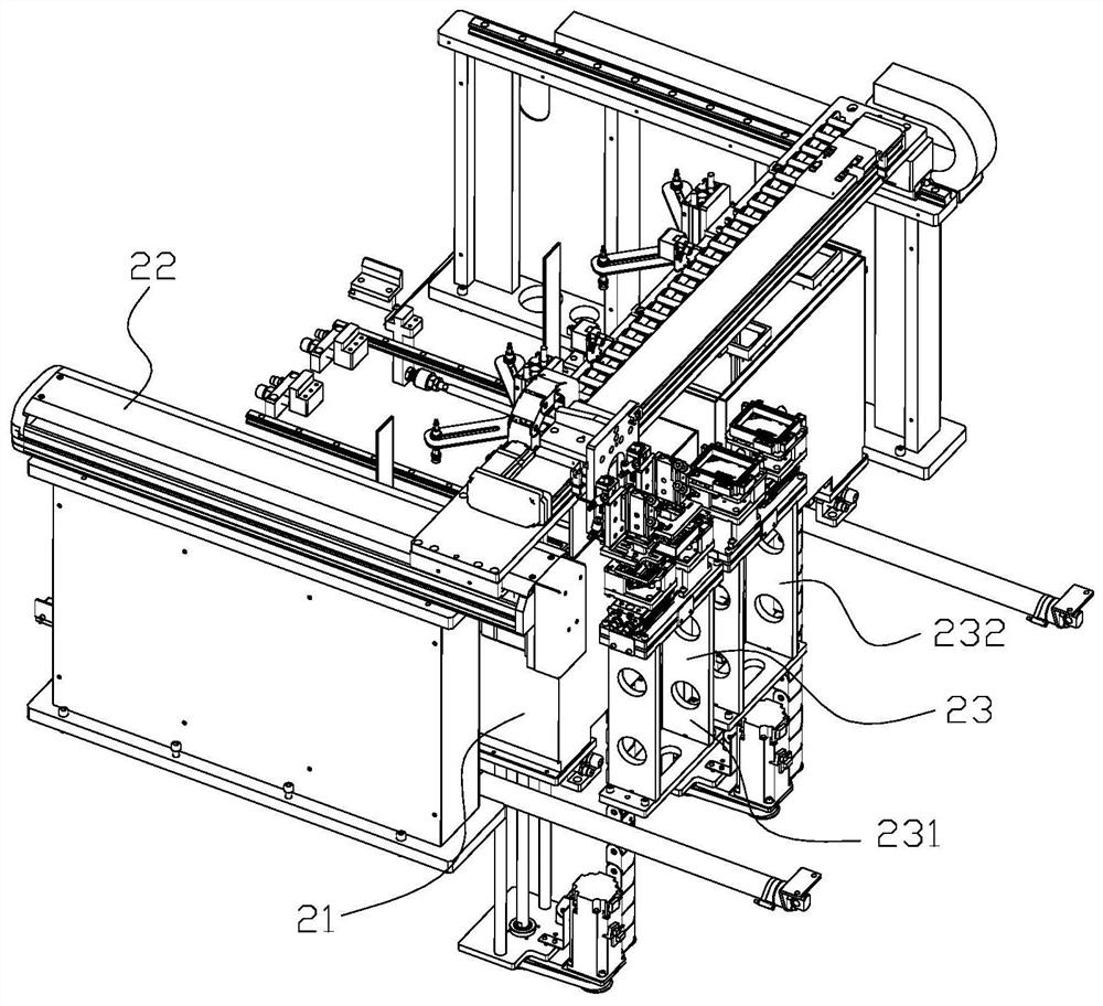 Circuit board chip frame assembling and transferring device and method thereof