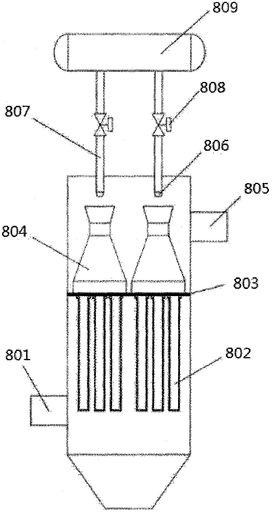 Pulse back-blowing soot cleaning device and its gas ejector and filter device