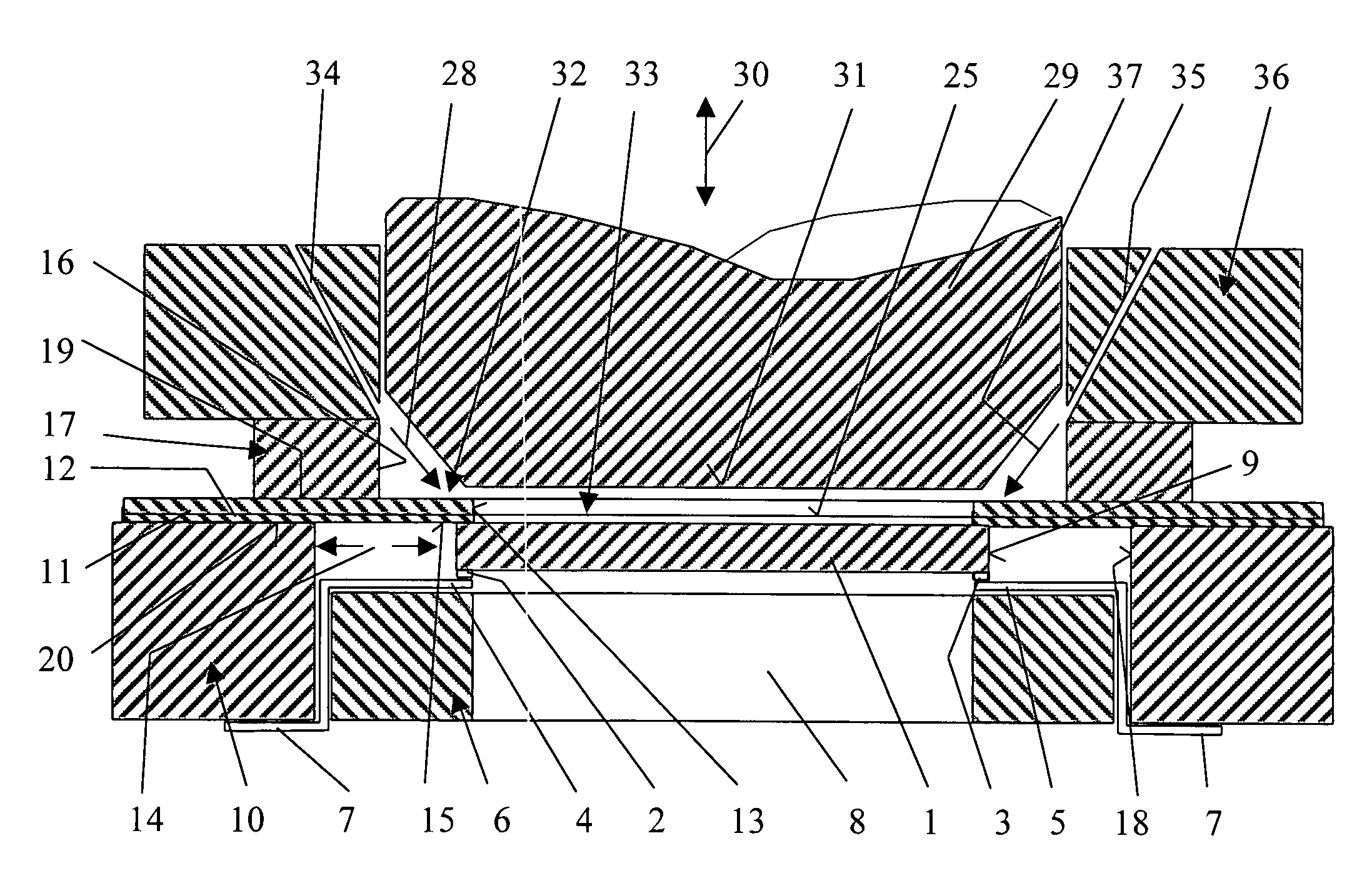 Measurement chamber and resonator