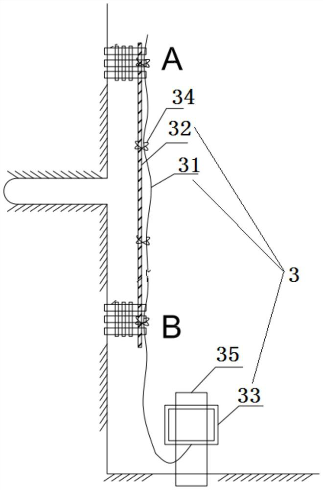 Natural stress measuring device