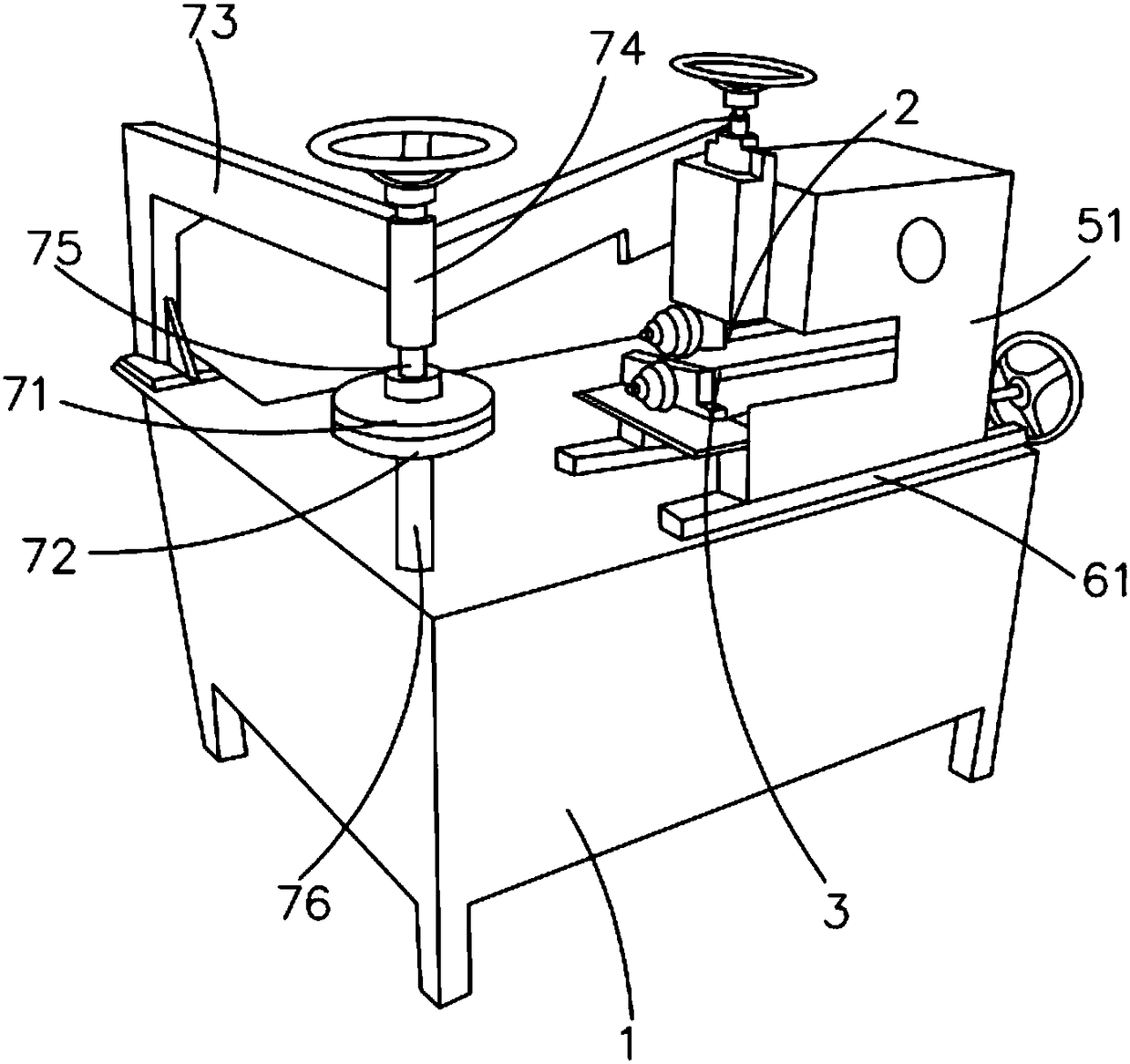 Flanging and circle-cutting all-in-one machine