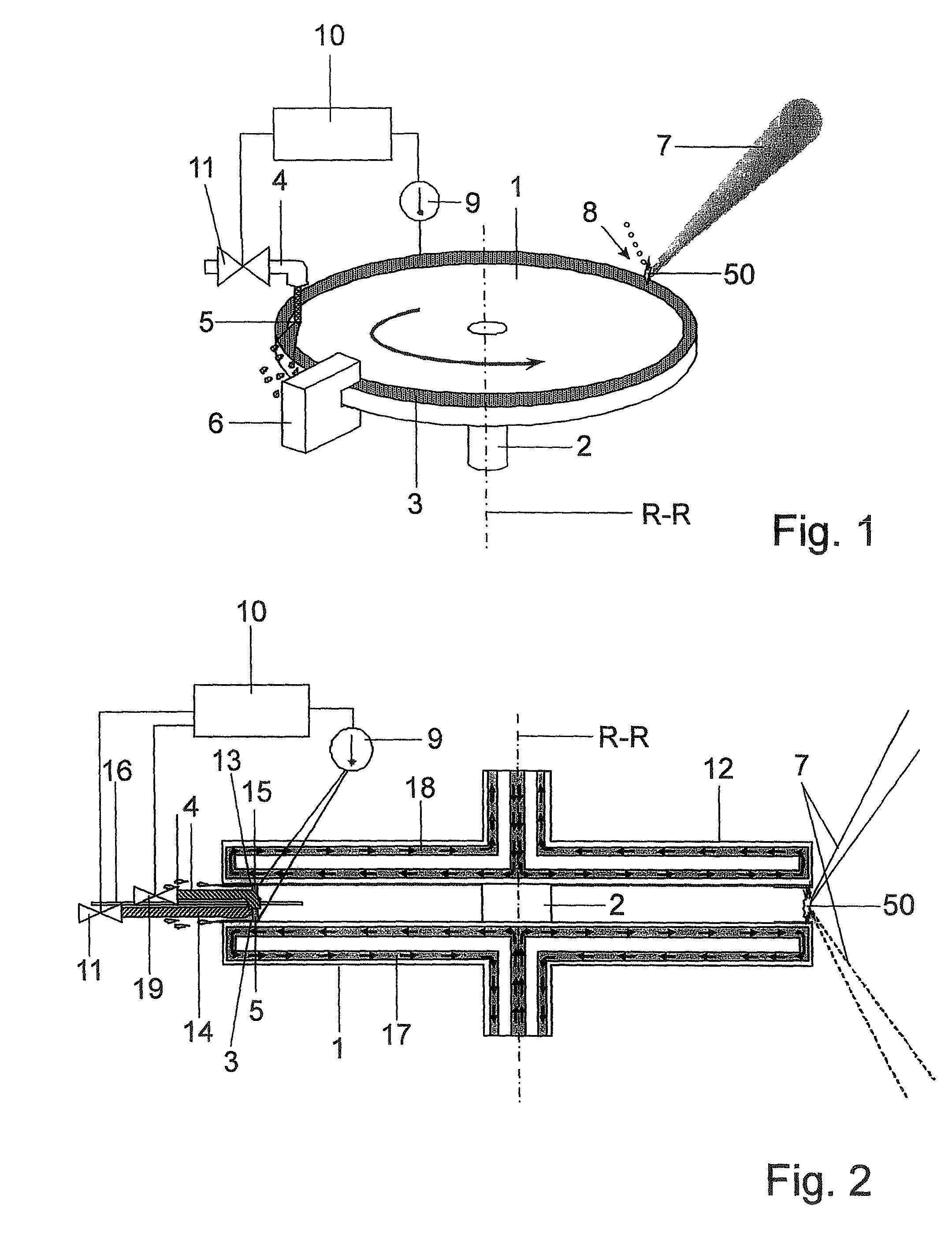 Arrangement and method for the generation of extreme ultraviolet radiation by means of an electrically operated gas discharge