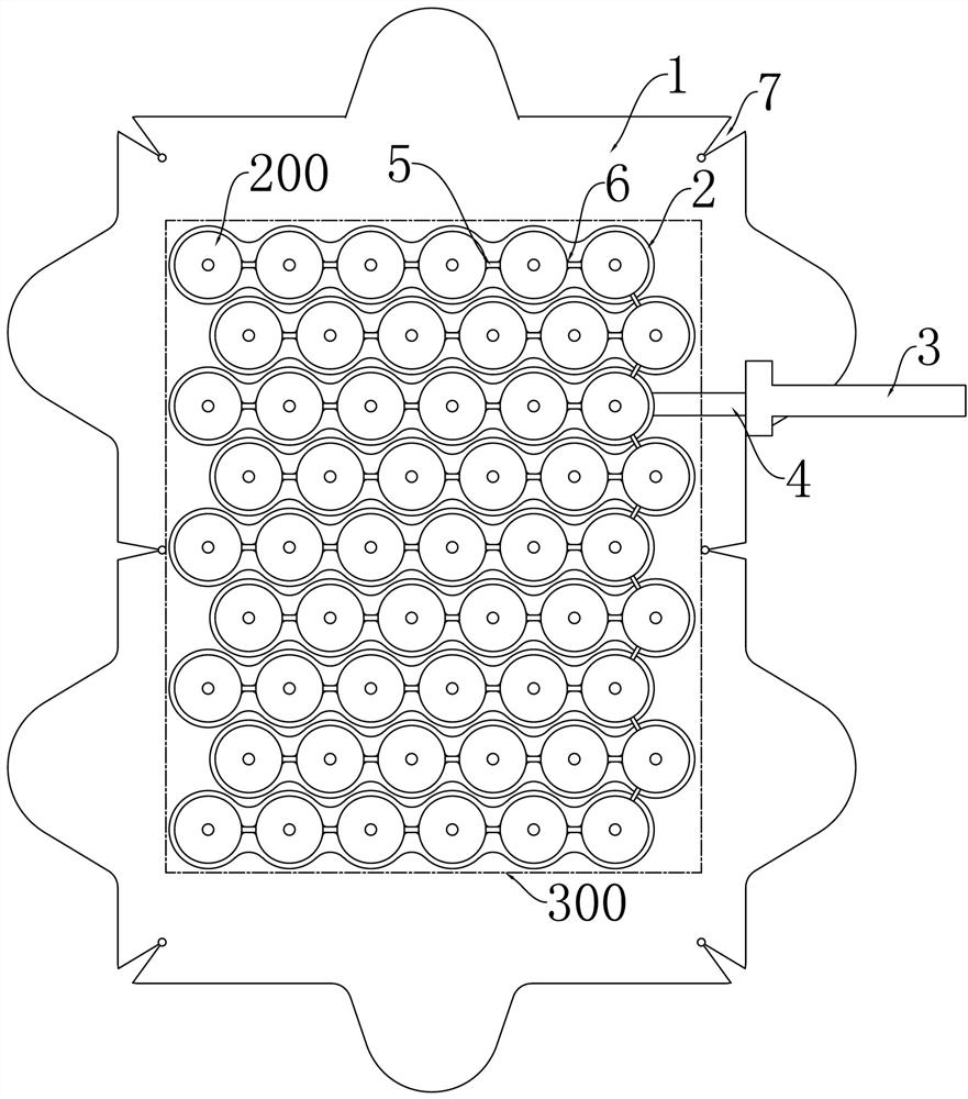 Novel electrode array for treating tumors through electric field