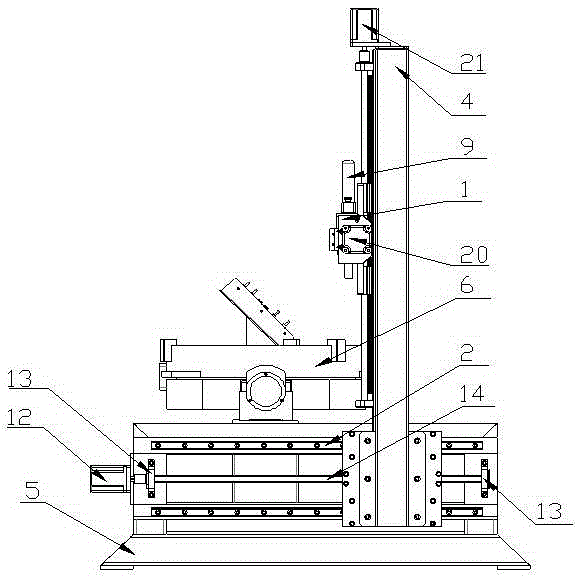 Automatic integrated flange welding equipment with center through hole