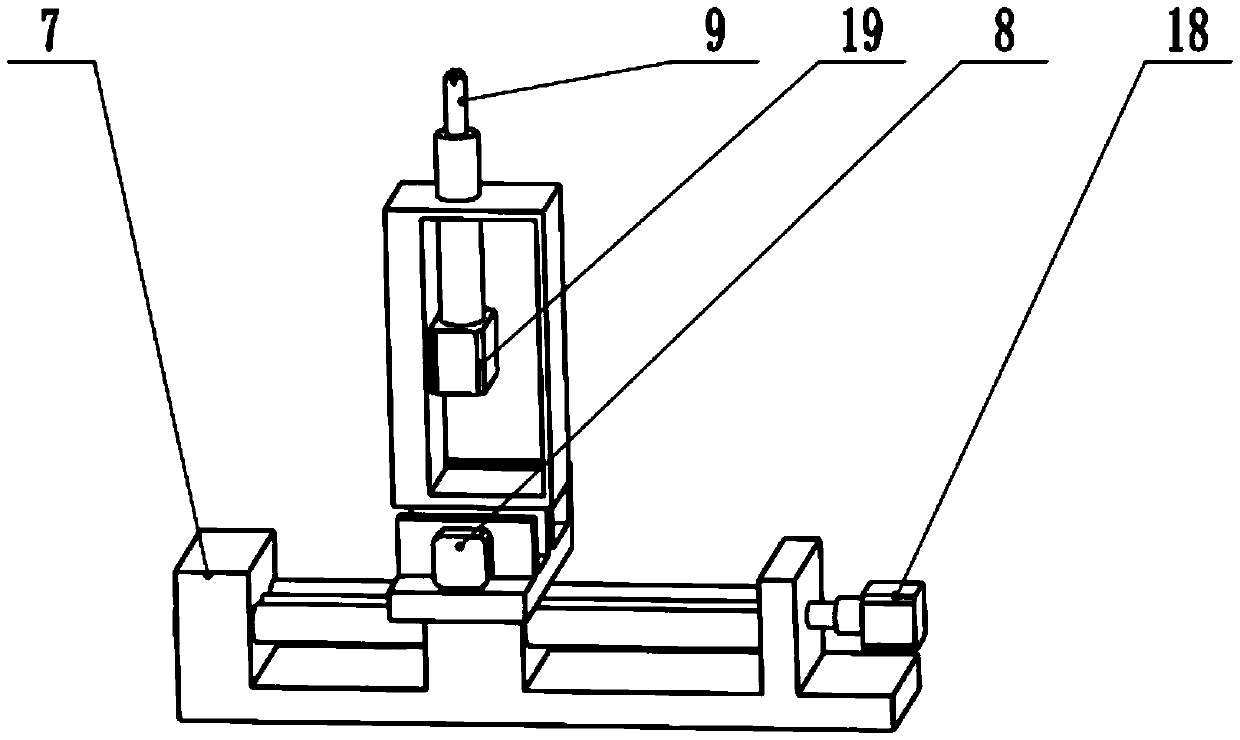 Automatic pineapple processing device