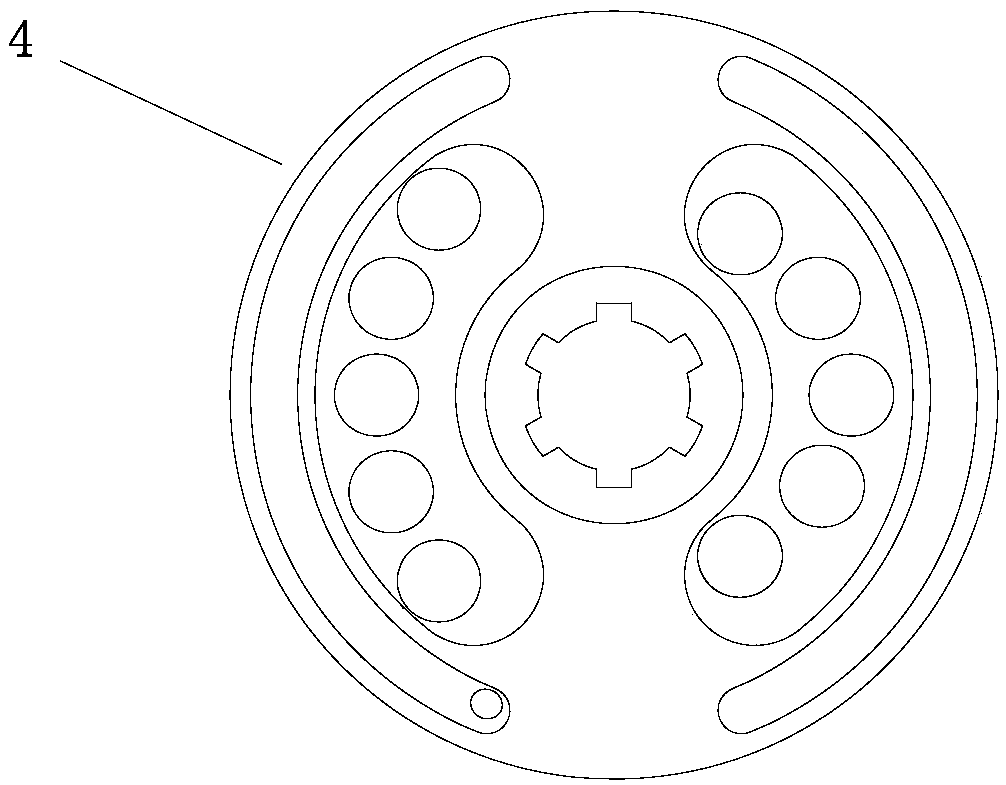 Compact efficient oil distribution mechanism for radial plunger hydraulic motor