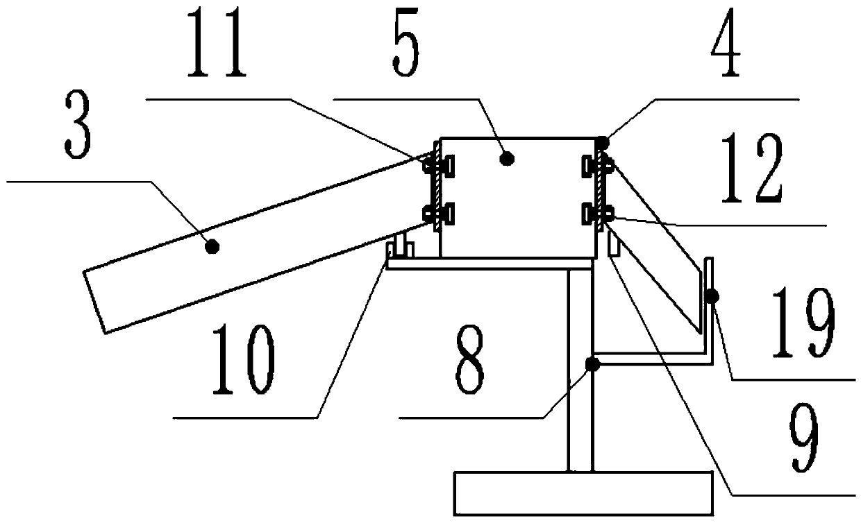 Method for improving conveying efficiency of massive ore or coal