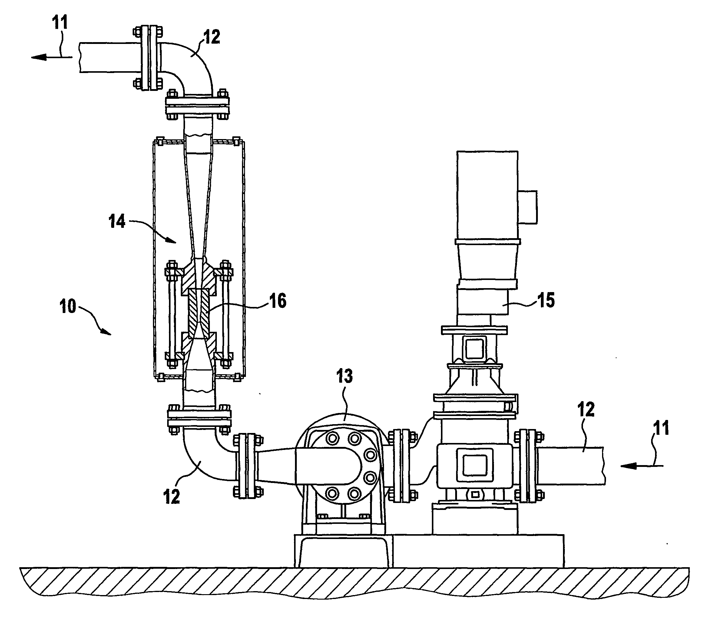 Method and device for comminuting particulate organic substances in suspensions of microorganisms