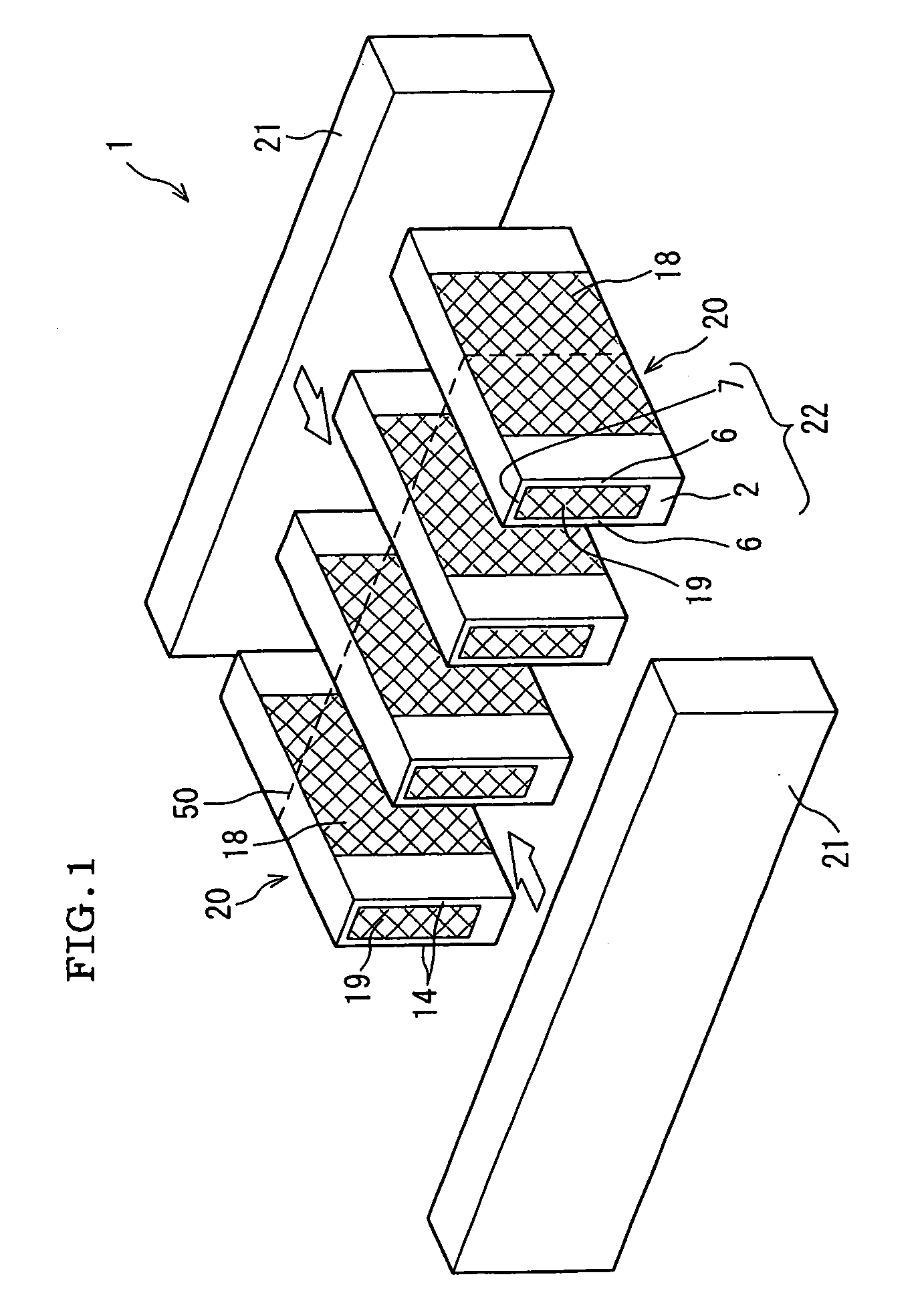 Cell driving type piezoelectric actuator, and method of manufacturing cell driving type piezoelectric actuator