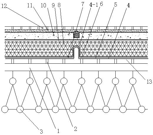 Steel roof capable of preserving heat, resisting water and bearing person