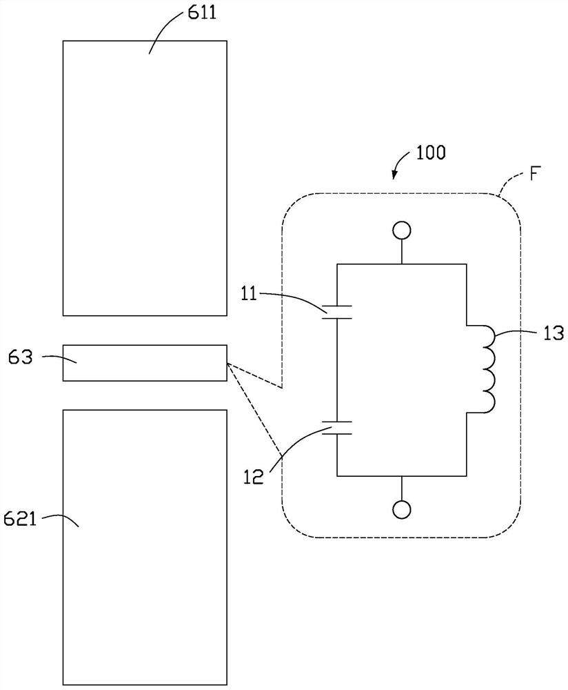 Coupling structure and wireless communication device with the coupling structure