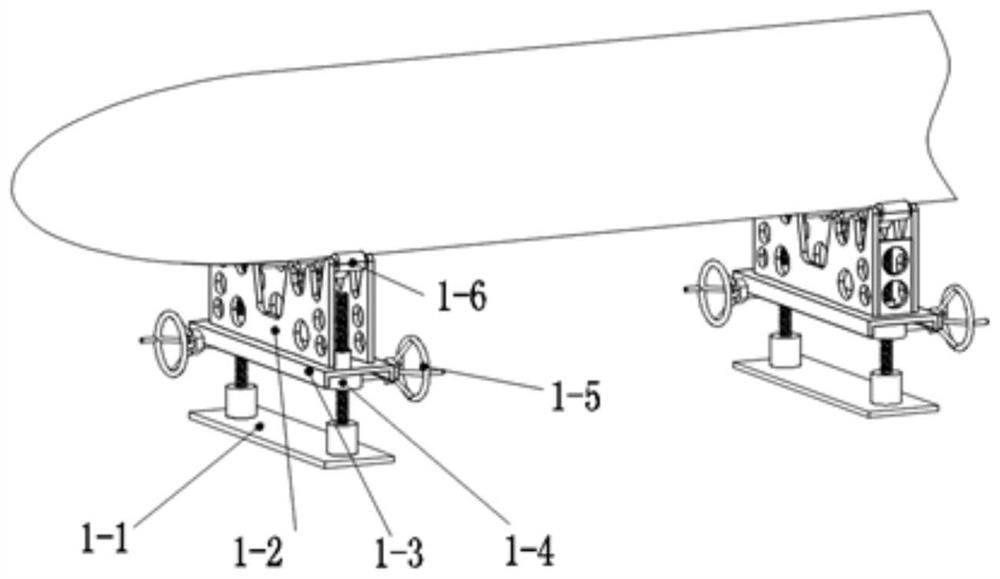 Release control device for emergency floating test of underwater vehicle model