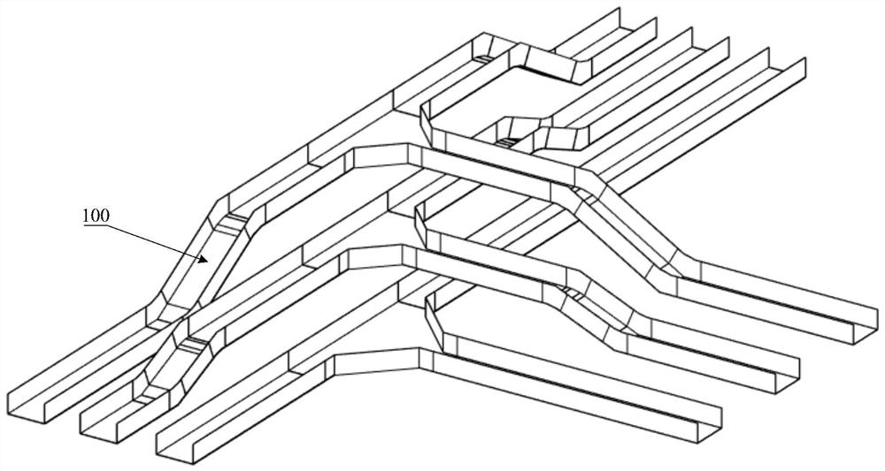 A kind of cable tray tee and its arrangement method