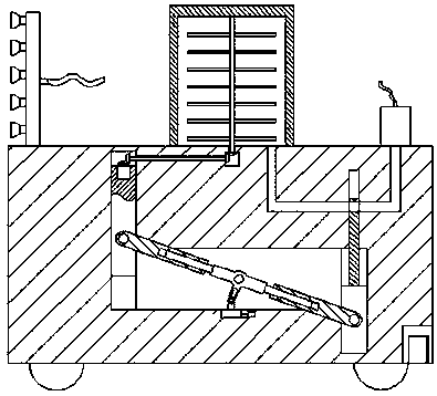 Automatic plant-protecting pesticide-spraying device for garden