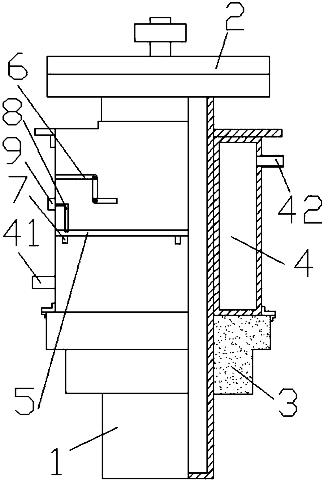 External heating type vacuum heat treatment tank and heat treatment method