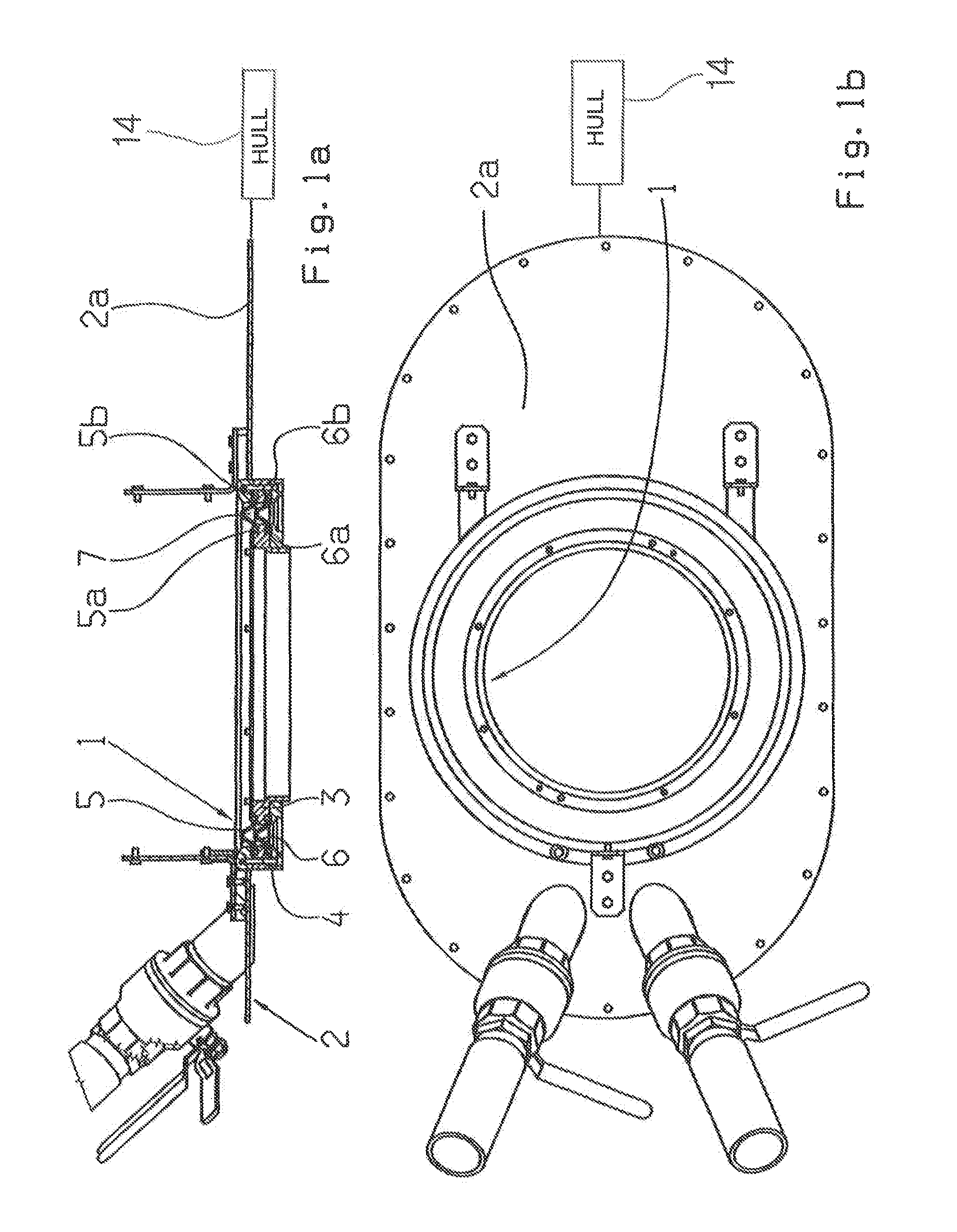 Sealing arrangement for a pivotable boat drive