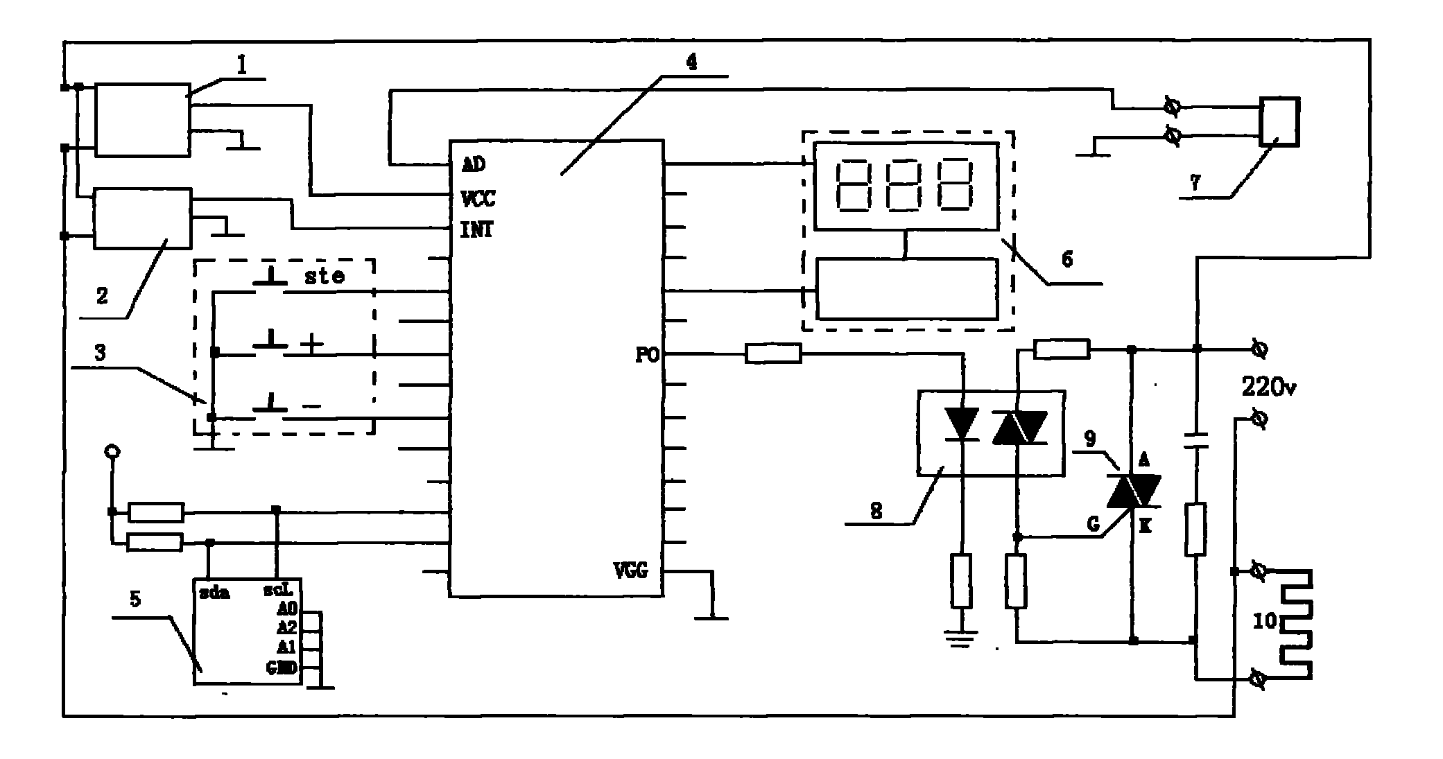 Servo voltage regulation type temperature control device and method of electric blanket or electric heating kang