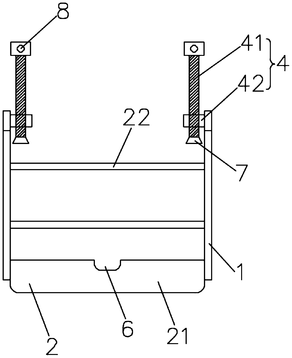 Auxiliary tool for section connection in ship hull construction