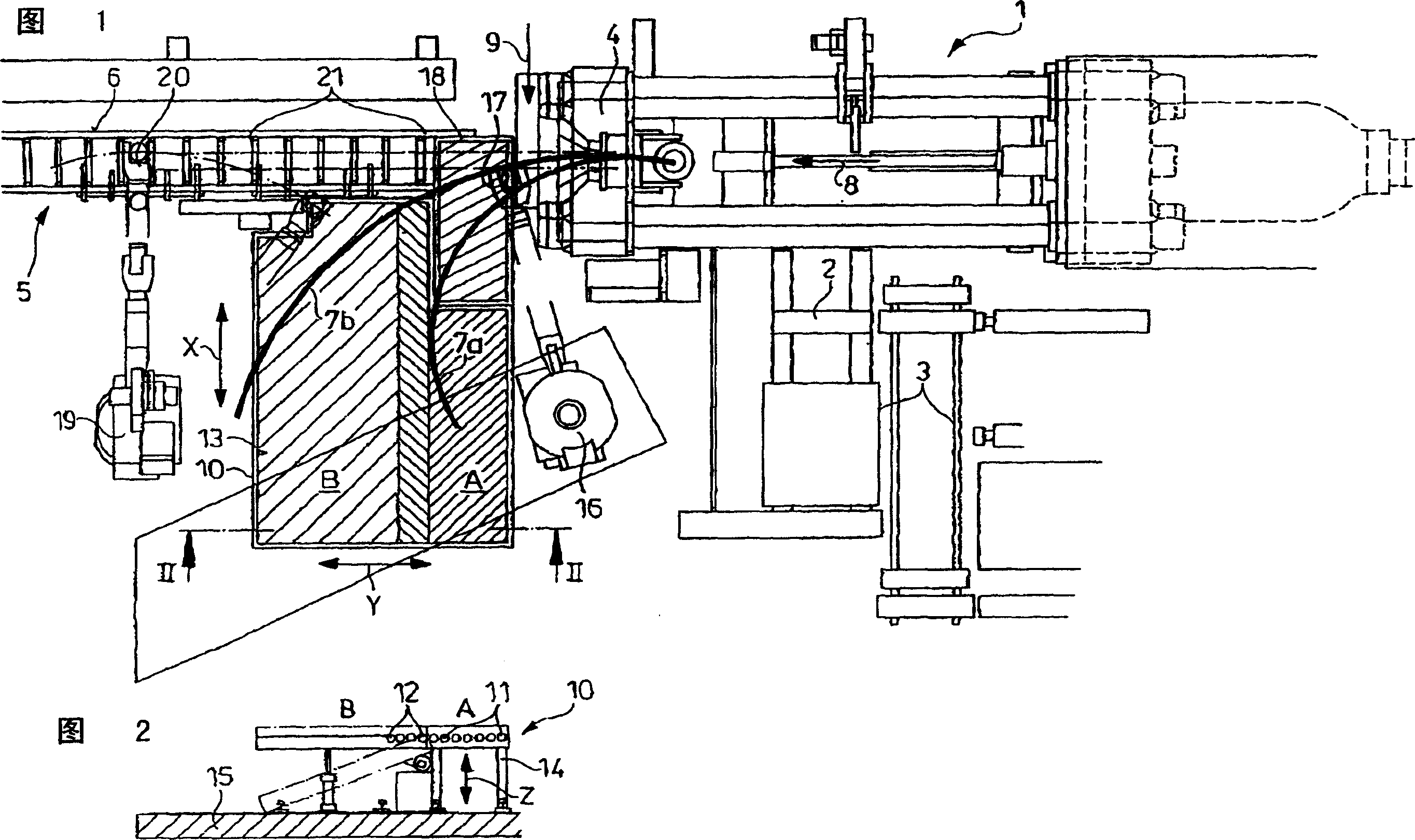 Method and device for extruding curved extrusion profiles