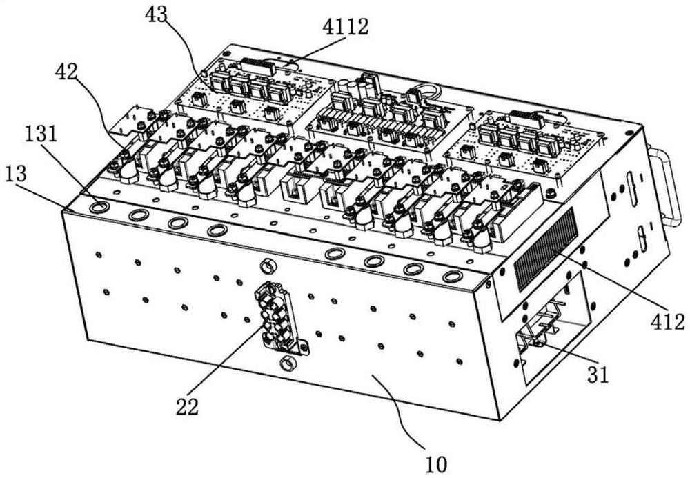 Switching device of alternating current voltage stabilizer