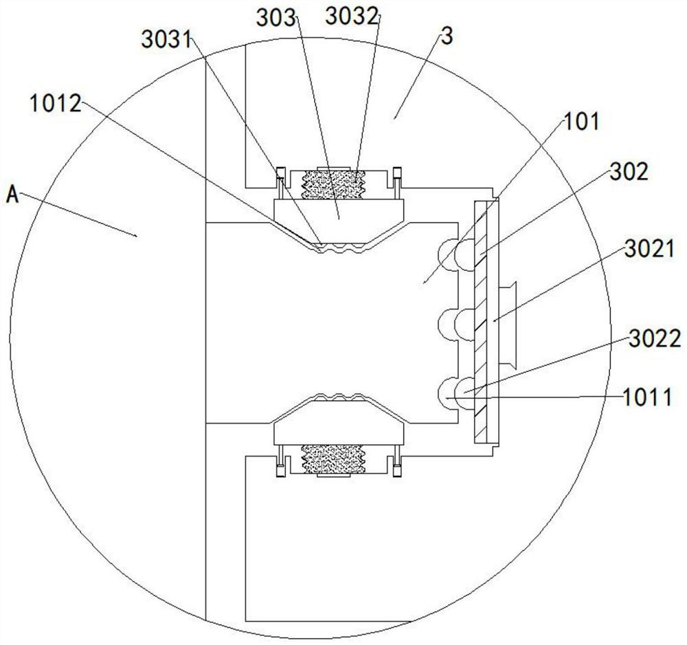 Vertical falling locking mechanism for rail transportation