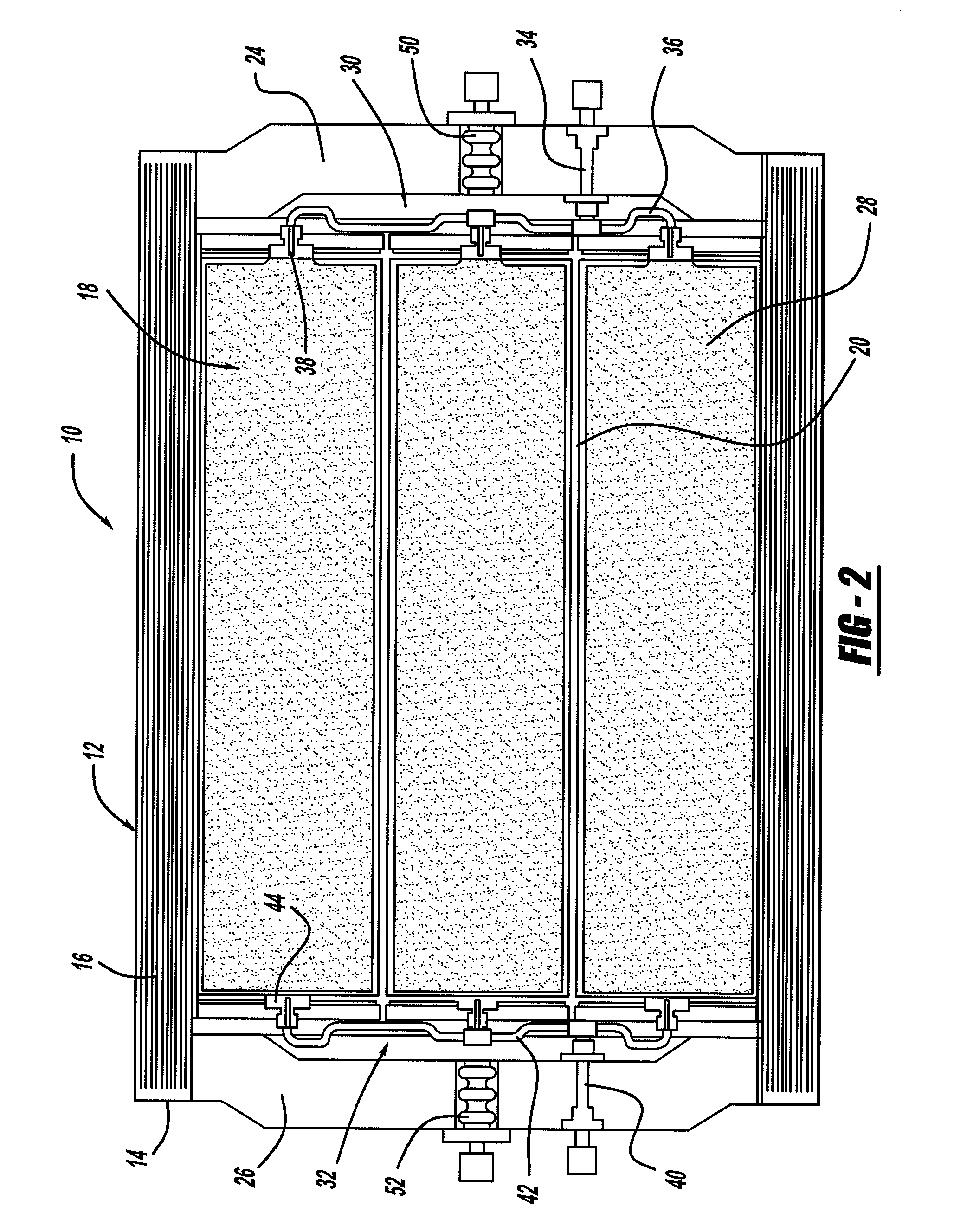 Hydrogen storage tank system based on gas adsorption on high-surface materials comprising an integrated heat exchanger