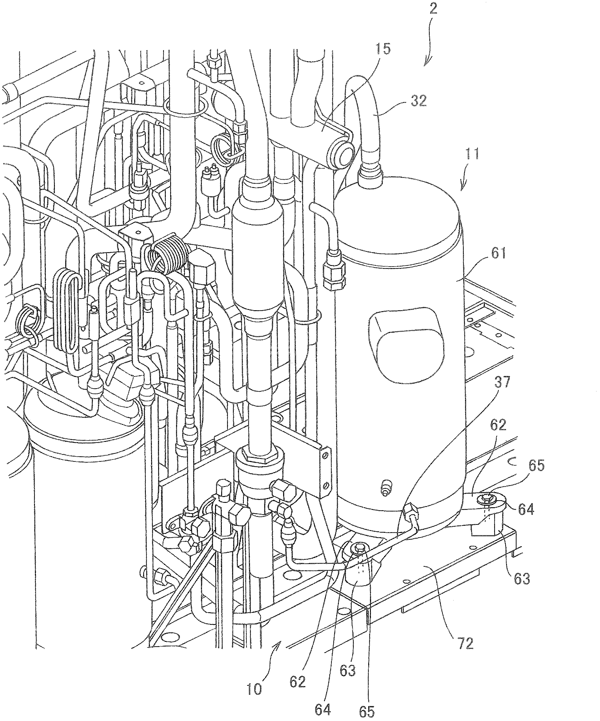 Fixing structure of compressor